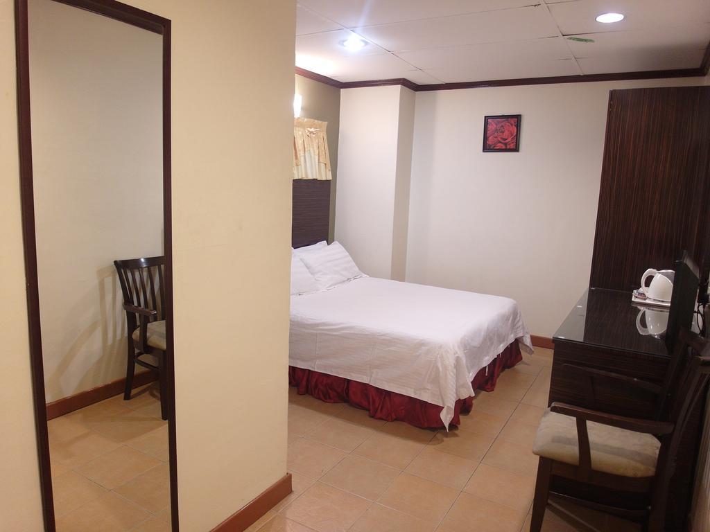 קאג'אנג New City Hotel חדר תמונה